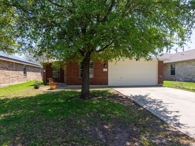 Living area at 245 Shale DR - 3 bed 2 bath home
