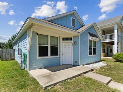 Living area at 249 Trestle Tree - 3 bed 2 bath home