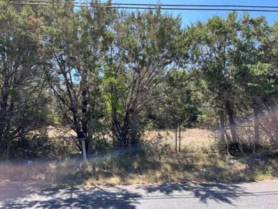 Living area at 250 Rolling Oaks Dr Unit #Lot 1 - Rolling Oaks Sec 2, Driftwood, TX