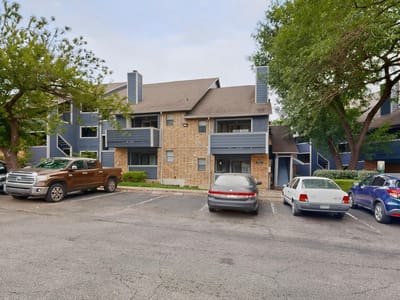 Property photo 3 at 2500 Burleson RD Unit #506 - 1 bed 1 bath home