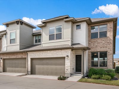 Living area at 2500 FOREST CREEK Dr Unit #904 - 3 bed 2 bath home