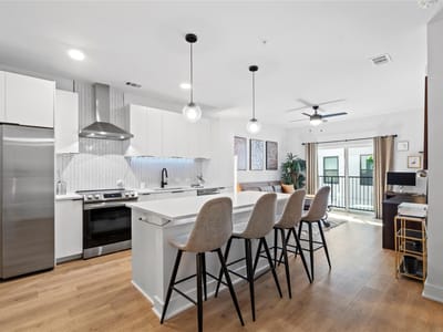 Living area at 2500 Longview St Unit #315 - 1 bed 1 bath home