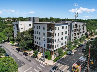 Living area at 2500 Longview ST Unit #318 - 2 bed 2 bath home