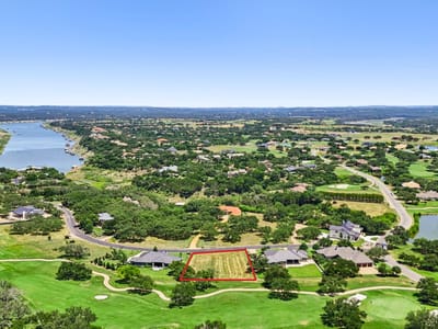 Living area - 2500 Sailboat Pass Living area at 2500 Sailboat Pass - Barton Creek Lakeside | Ranch Sec 05, Spicewood, TX