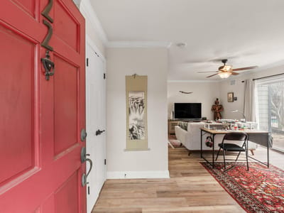 Photo 5 of 33 at 2500 Steck Ave Unit #22 - 2 bed 1 bath home