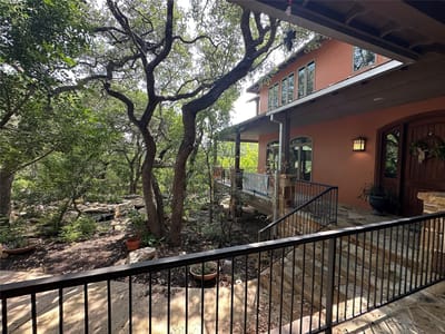 Primary bedroom at 2501 Stratford DR - Bluffington Sec 01, Austin, TX