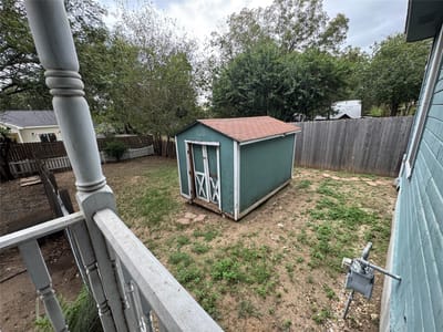 Photo 4 of 9 at 2503 Walter ST - 2 bed 1 bath home