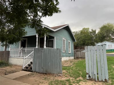 Photo 5 of 9 at 2503 Walter ST - 2 bed 1 bath home