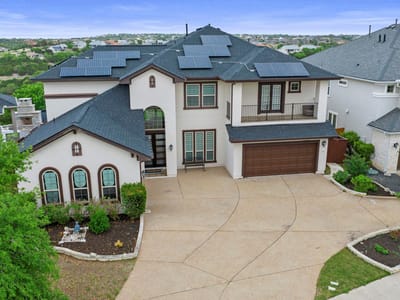 Living area at 2504 Long Lasso PASS - 4 bed 4 bath home