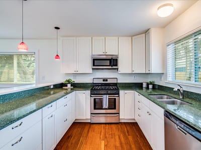 Property photo 4 at 2505 Riddle RD - 2 bed 1 bath home