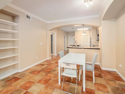 Property photo 4 at 2505 San Gabriel ST Unit #304 - 2 bed 2 bath home