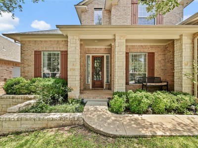 Living area at 2507 Armatrading DR - 5 bed 4 bath home