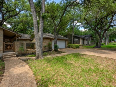 Primary bedroom at 2507 Comburg Castle WAY - 3 bed 2 bath home