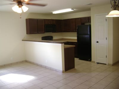 Kitchen at 2507 Oak LN - Quail Meadow, Georgetown, TX