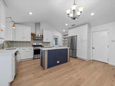 Living area at 2507 Western Trails BLVD - 3 bed 2 bath home