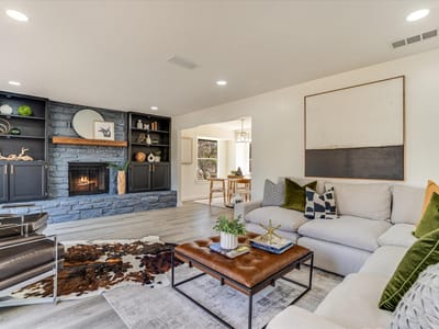 Living area at 2511 Shiloh Dr - 3 bed 2 bath home