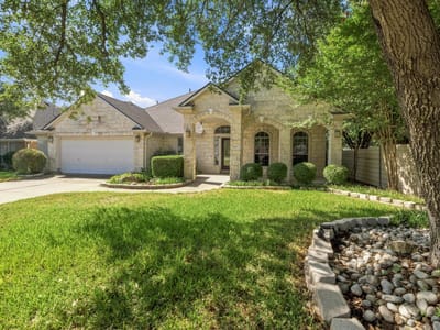 Property photo 2 at 2513 Wanakah Ridge DR - 3 bed 2 bath home