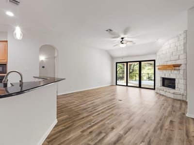 Property photo 5 at 2513 Wanakah Ridge DR - 3 bed 2 bath home