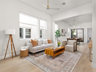 Property photo 5 at 2515 Robert Browning ST - 4 bed 3 bath home