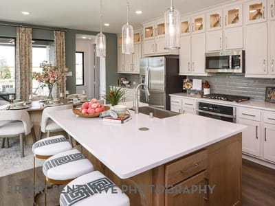Living area at 252 Menlo BND - 4 bed 3 bath home