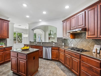 Property photo 4 at 2521 Lipizzan DR - 4 bed 3 bath home