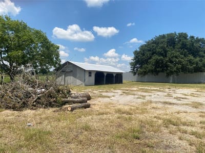 Kitchen at 2525 159 Highway - Eblin J, La Grange, TX