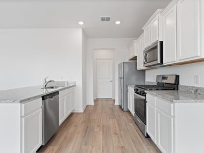 Primary bedroom at 253 Fairlawn WAY - 3 bed 2 bath home