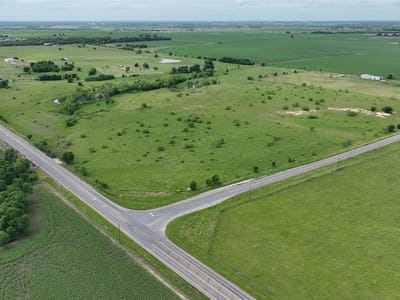 Living area at 253 Fm 1331 - NA, Thorndale, TX