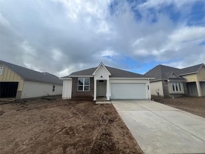 Living area at 255 Gus LOOP - 3 bed 2 bath home