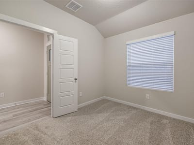 Property photo 4 at 25525 Flora Bella LN - 3 bed 2 bath home