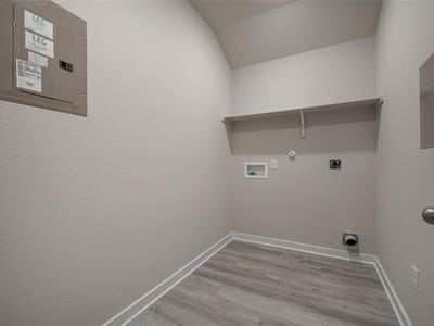 Property photo 5 at 25525 Flora Bella LN - 3 bed 2 bath home