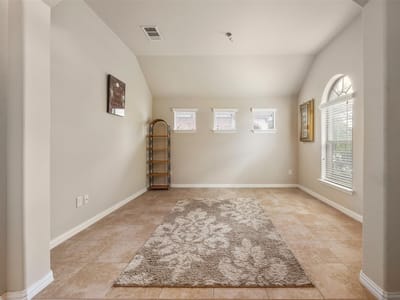 Property photo 5 at 258 Snow Owl HOLW - 3 bed 2 bath home