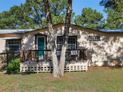 Photo 2 of 40 at 260 Pine Valley LOOP - 3 bed 2 bath home