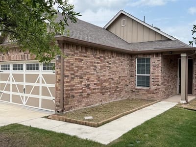 Photo 2 of 25 at 260 Sage Derby DR Unit #88 - 3 bed 2 bath home