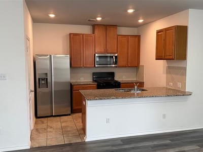 Photo 4 of 25 at 260 Sage Derby DR Unit #88 - 3 bed 2 bath home