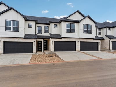 Living area at 2600 Gattis School RD Unit #1003 - 3 bed 2 bath home