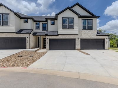 Living area at 2600 Gattis School RD Unit #501-504 - Townhomes at Gattis Condos, Round Rock, TX