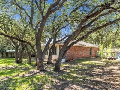 Property photo 3 at 2600 N Walker DR - 3 bed 2 bath home