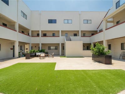 Living area at 2605 Enfield RD Unit #110 - 1 bed 1 bath home
