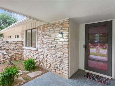 Primary bedroom at 2605 Gabriel View DR - 4 bed 2 bath home