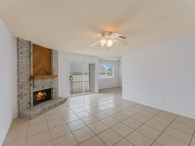 Property photo 2 at 2605 W Stassney LN Unit #B - 2 bed 2 bath home