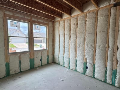 Primary bedroom at 261 Crater Lake DR - 4 bed 2 bath home