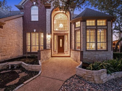 Primary bedroom at 2614 Collingwood Dr - 5 bed 4 bath home