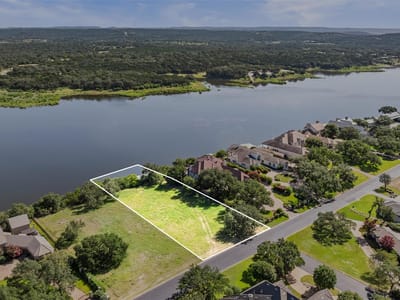 Property photo 2 at 26212 Countryside DR - Ranch Sec 08, Spicewood, TX