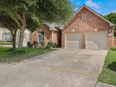Living area at 2625 Mirasol LOOP - 3 bed 2 bath home