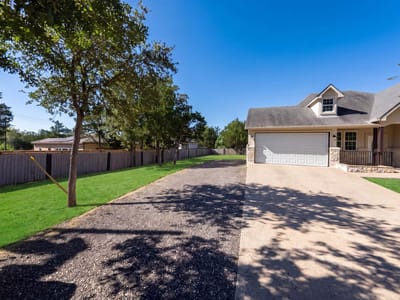Property photo 5 at 263 Indian Oak DR - 3 bed 2 bath home
