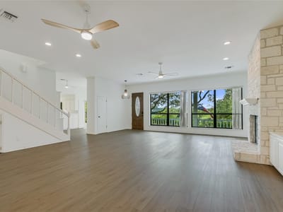 Property photo 5 at 264 Hill Country TRL - 3 bed 2 bath home