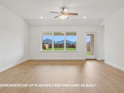 Property photo 3 at 265 Rivers Edge DR - 4 bed 3 bath home