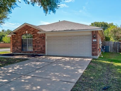 Photo 3 of 34 at 2666 Bradley LN - 3 bed 2 bath home