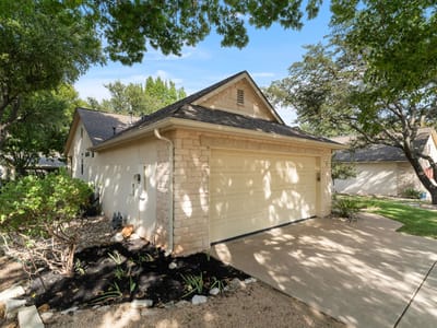 Property photo 4 at 267 Whispering Wind DR - 2 bed 2 bath home